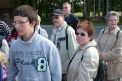 08090702