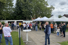 2026-06-Menschenkicker-008