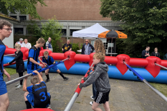 2026-06-Menschenkicker-019