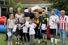 2026-06-Menschenkicker-099